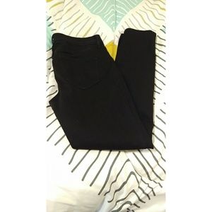NWOT Black Super Skinny Jeans